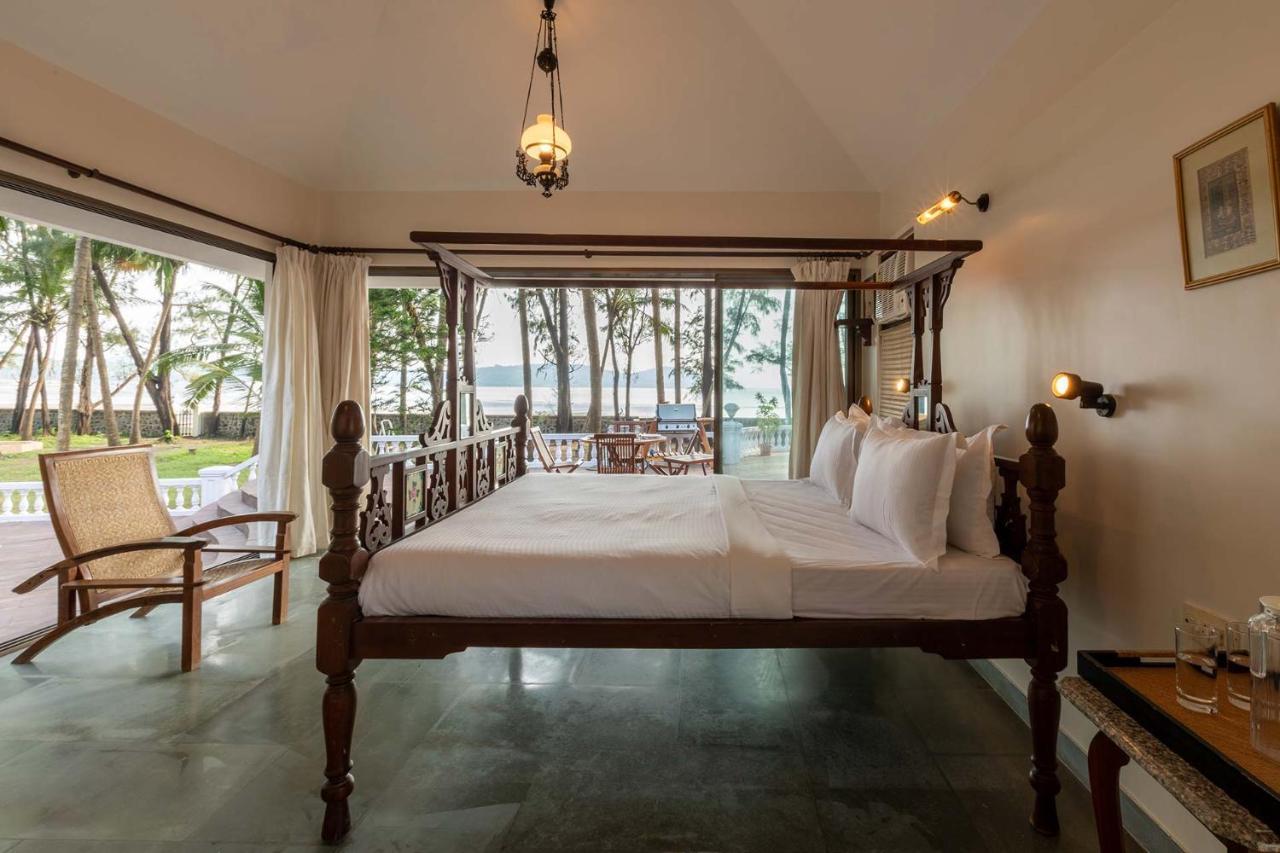Casa Del Mer By Stayvista - Nearby Beach With, Sea-View Rooms & Coconut Farm Alībāg Exteriör bild