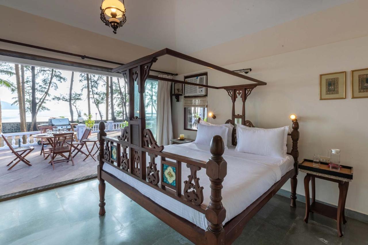 Casa Del Mer By Stayvista - Nearby Beach With, Sea-View Rooms & Coconut Farm Alībāg Exteriör bild
