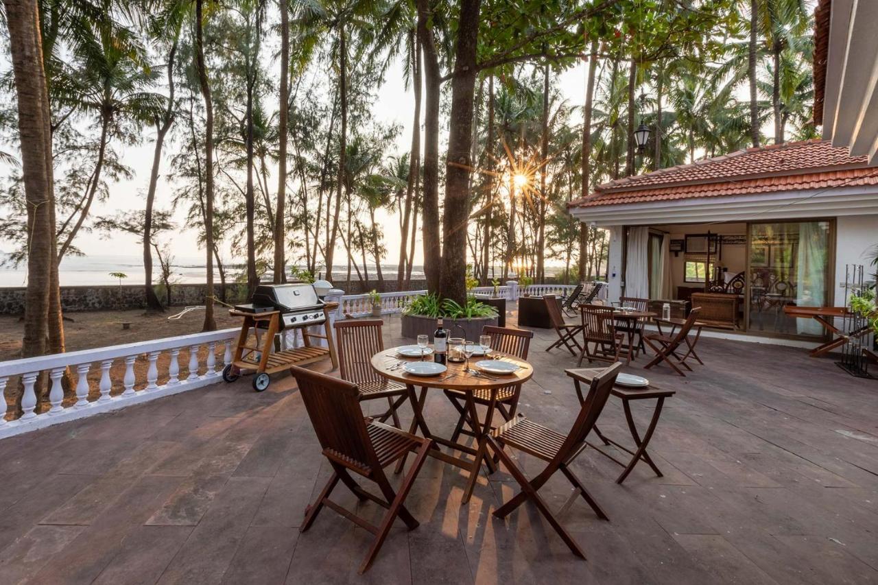 Casa Del Mer By Stayvista - Nearby Beach With, Sea-View Rooms & Coconut Farm Alībāg Exteriör bild