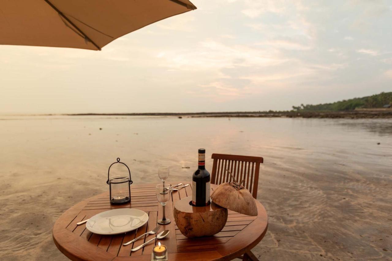 Casa Del Mer By Stayvista - Nearby Beach With, Sea-View Rooms & Coconut Farm Alībāg Exteriör bild