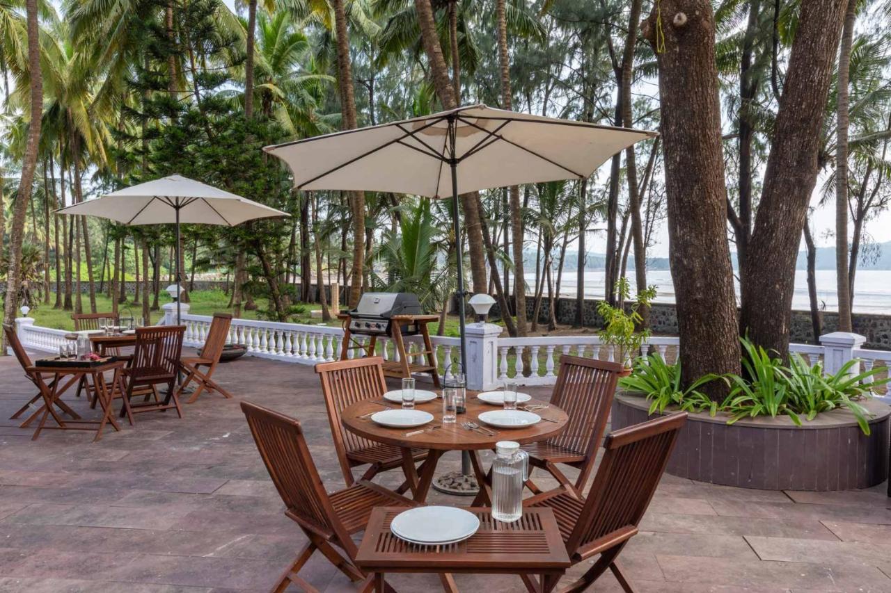 Casa Del Mer By Stayvista - Nearby Beach With, Sea-View Rooms & Coconut Farm Alībāg Exteriör bild